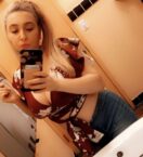 napucana sisata kučka traži sponzora