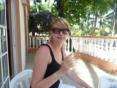 slatka milf vredna dobra i slobodna