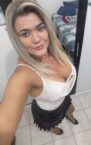 Jebozovna bogata milf želi da se tuca