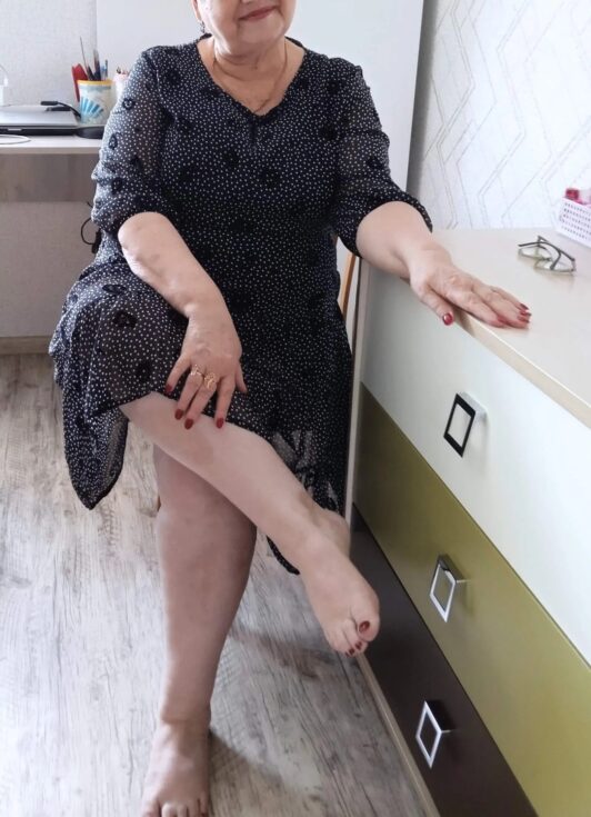 seksi baka